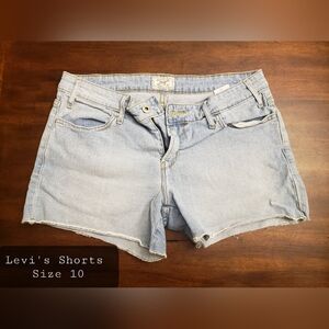 Levi's Shorts
